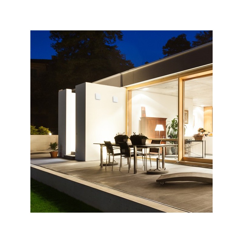 RENDL ATHI nástenná biela  230V LED 9.6W IP54  3000K R12551