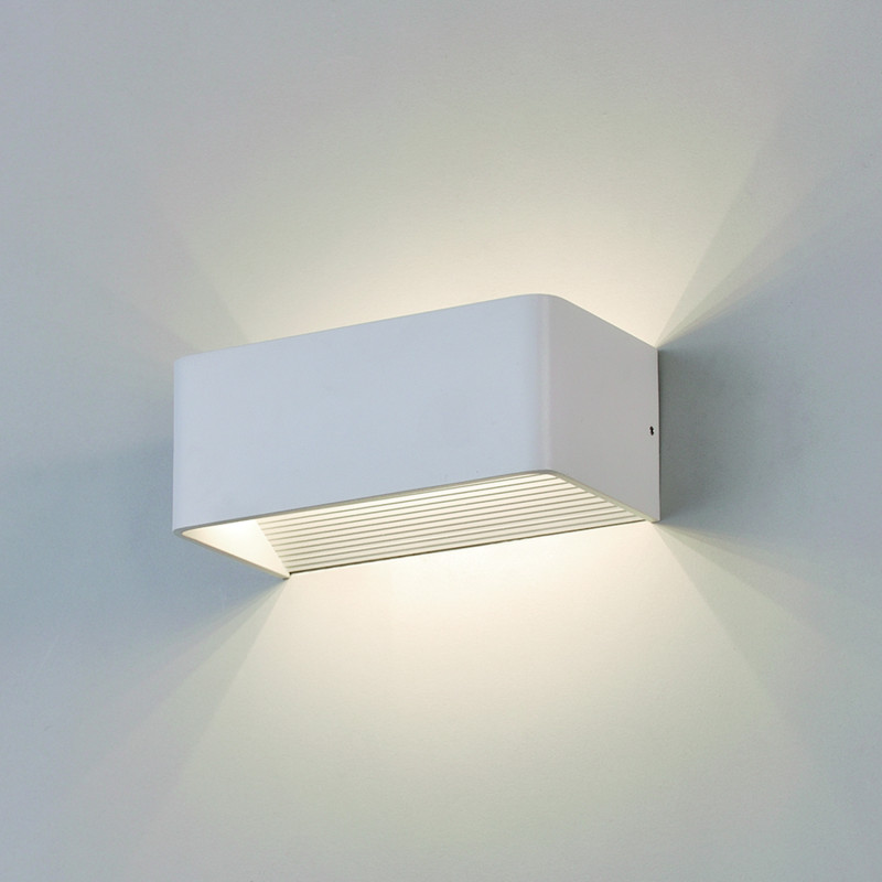 Icon Wall Lamp 16/3089-20 white, LED 10.5W 1100lm, CRI90 CL.II, Integrated LED, Kelvin 2700K-3000K Slide Switch, Dim. DALI/Push