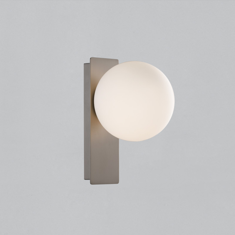 Kin Wall Lamp 16/8169 Nickel Mat/Opal, LED 8W 2700K 370lm, CRI90 CL.I, Integrated LED, Dim. DALI/Push