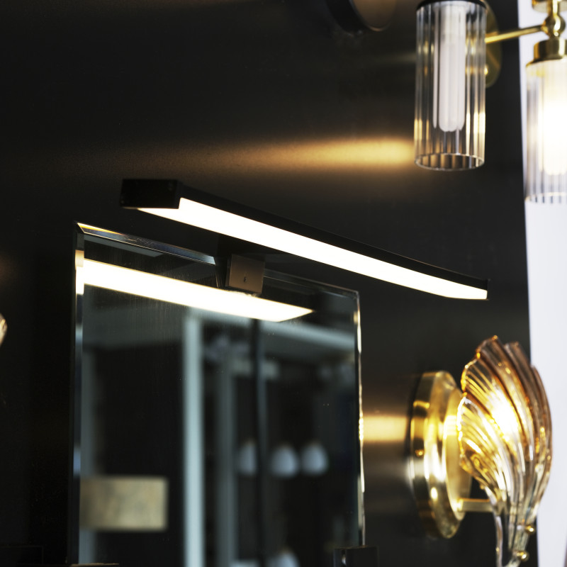 Searchlight 17003-40BK