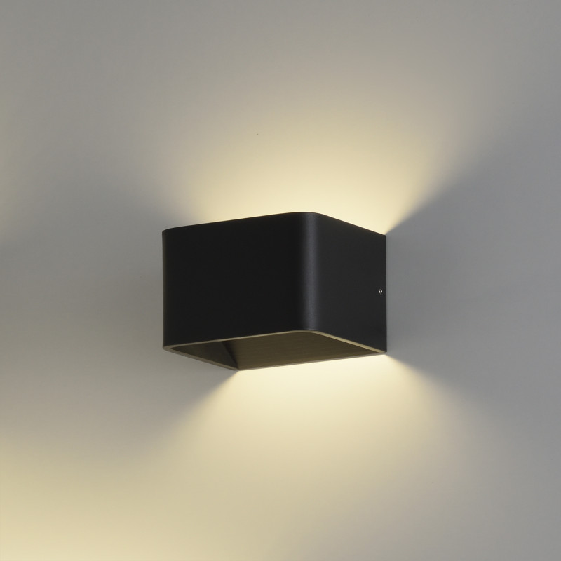 Icon Wall Lamp 16/3089-10 Black, LED 8.5W 890lm, CRI90 CL.II, Integrated LED, 2700K-3000K-4000K Slide Switch, Dim. DALI/Push, ON