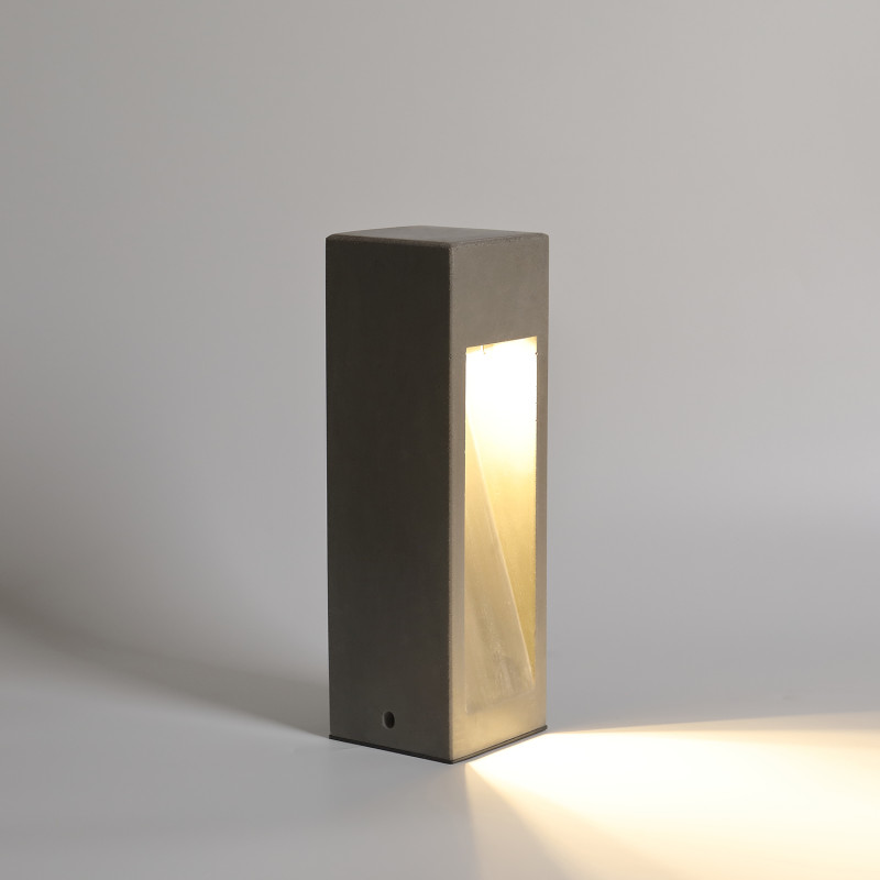 Perseo Path Light Cement Grey, LED 8W 3000K 620lm, CRI90 CL.I IP65